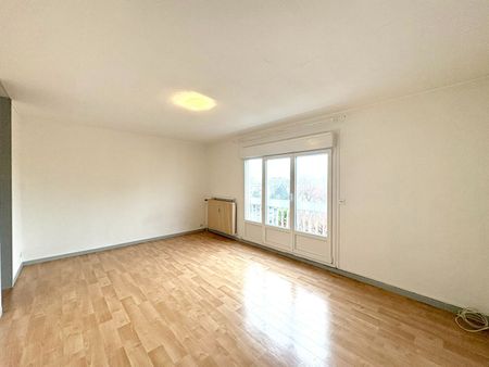 Appartement à louer - REIMS- BD HENRI VASNIER / POMMERY - Photo 2