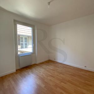 À louer - Appartement F2 en centre-ville d'Argentan, - Photo 2