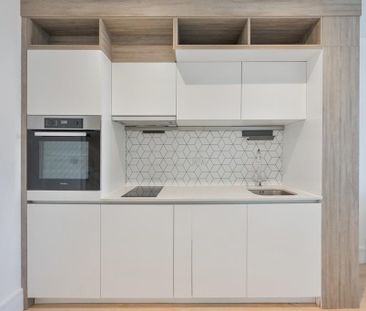 Studio to rent - Photo 6