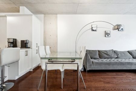 Appartement à louer - Montréal (Ville-Marie) (Mille Carré Doré) - Photo 2