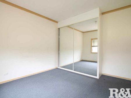 IDEAL LOCATION - Photo 2