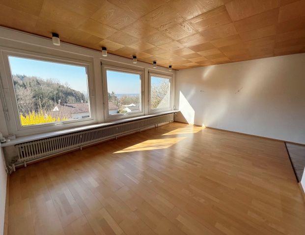 FREISTEHENDES 1-FAMILIENHAUS MIT SEE UND BERGSICHT! - Foto 1