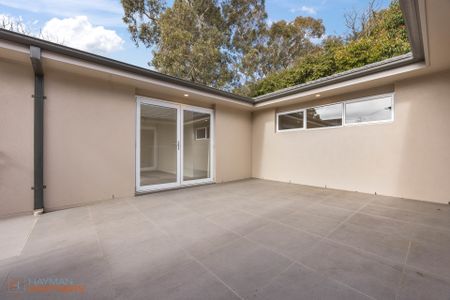 16 Beauchamp Street, Deakin ACT 2600 - House For Rent | Domain - Photo 4