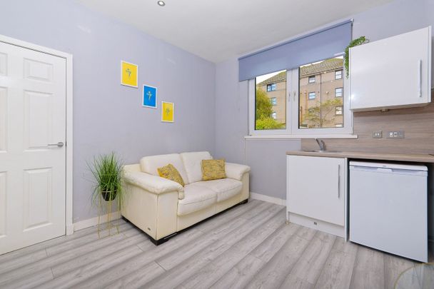 2 Bed Flat, Gladstone Place, AB24 - Photo 1