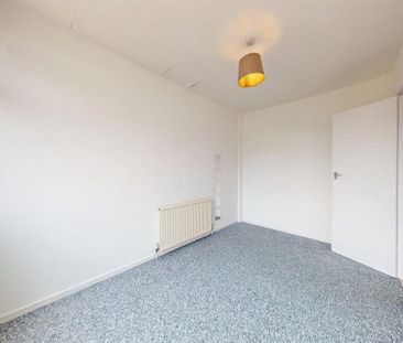 2 bedroom maisonette to rent - Photo 5