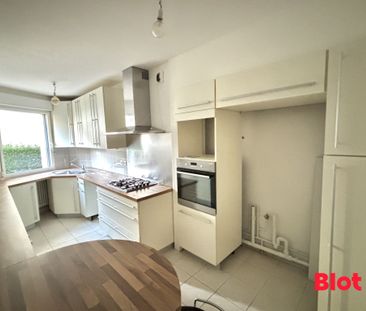 Location Appartement 4 pièces 98m² RENNES 35000 - Photo 6