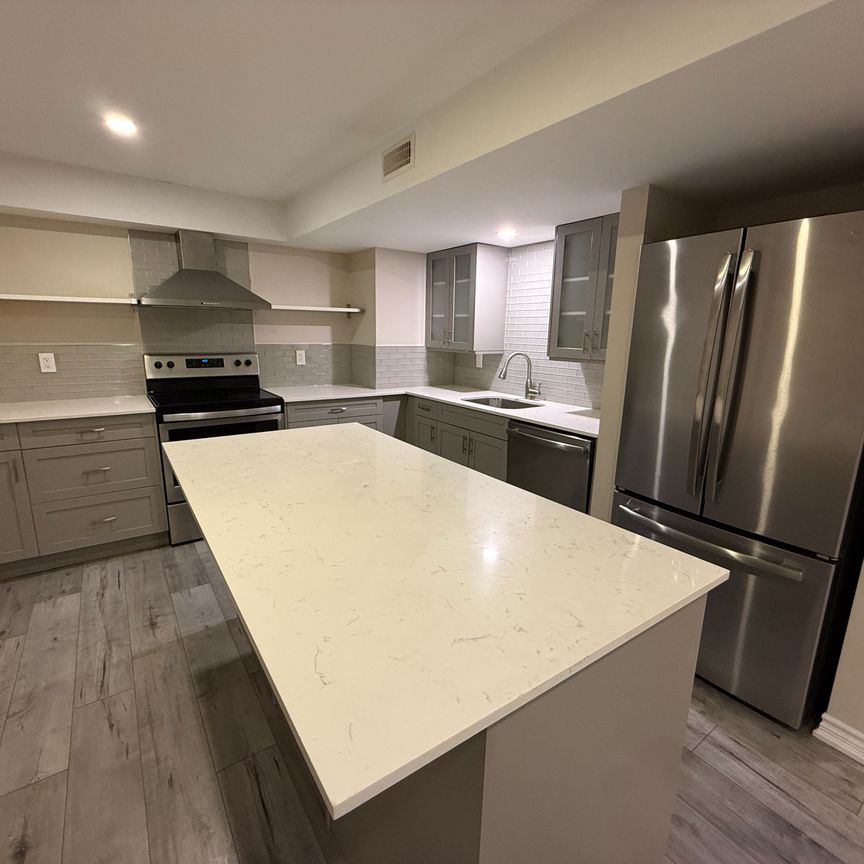 For Lease - 7 Redmond Drive, Ajax, Ontario - Photo 1