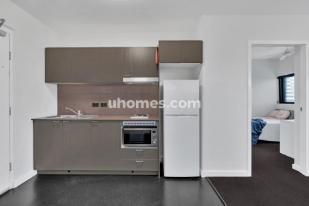 1 Bedroom Apartment Premium - Photo 3