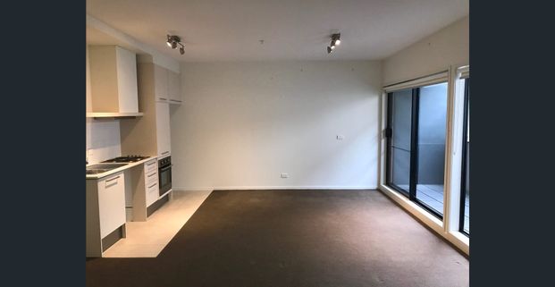 Great location - Photo 1