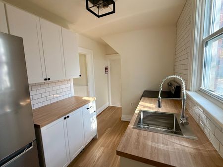 For Lease - 1201 Kenneth Avenue Unit# Main Floor, Peterborough, Ontario - Photo 5