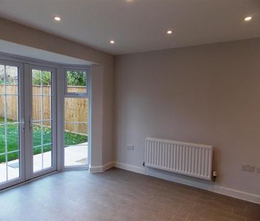 Debden Road, Saffron Walden, Essex - Photo 4