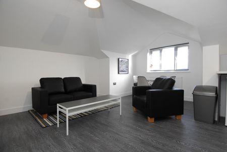 Belgrave Manor, 3 bed apts, Plymouth - Photo 4