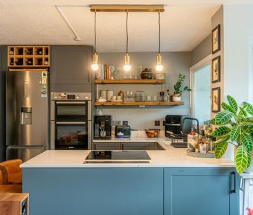 2 bedroom apartment to rent - Photo 5