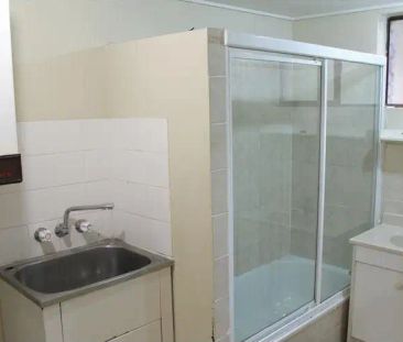“Stylish Two-Bedroom Apartment in Prime St Lucia Location” - Photo 5