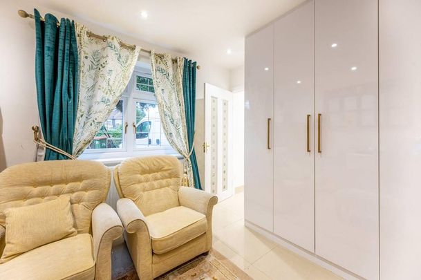 4 bedroom house to rent - Photo 1