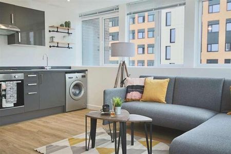 Enterprise House, Isambard Brunel Road, PO1 - Photo 2