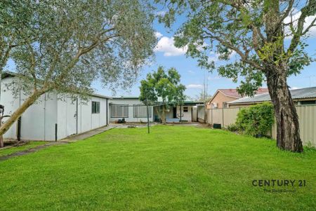 “Spacious Family Home in a Quiet, Convenient Location!” - Photo 4