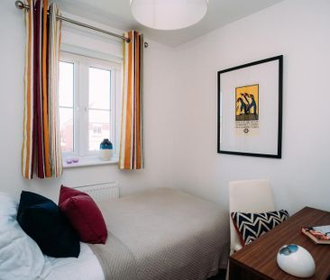 3 bedroom semi-detached house to rent - Photo 4