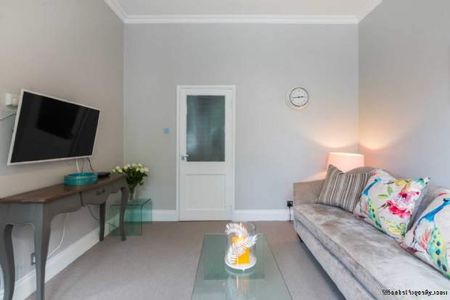 1 bedroom property to rent in London - Photo 2