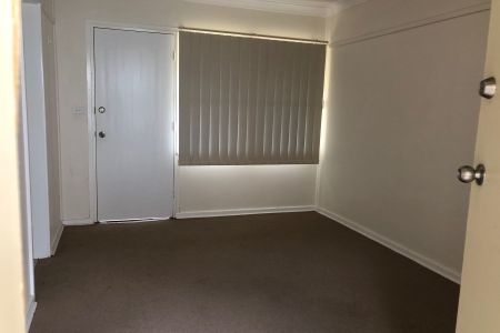 Studio Apartment - Photo 4