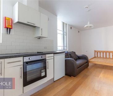 Studio to rent - Photo 5
