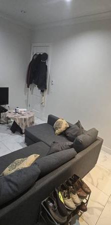 1 bedroom suite for rent - Photo 1