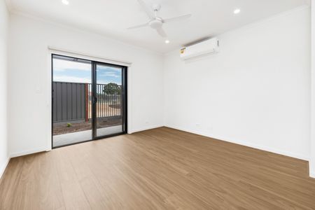 7 Vincira Crescent, Paralowie SA 5108 - House For Rent | Domain - Photo 2