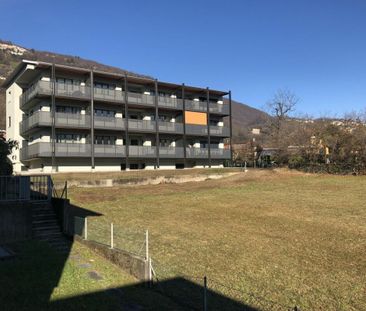 Large 2.5-room apartment - Photo 1