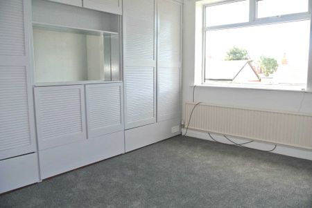 Abbey Road, Blackpool, FY4 2PZ - Photo 2