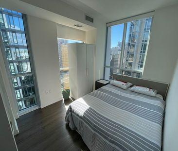 For Lease - 1 Yorkville Avenue Unit# 1602, Toronto, Ontario - Photo 3