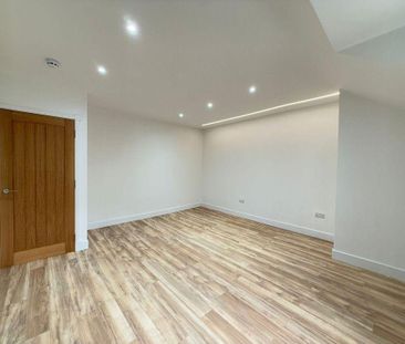 2 bedroom maisonette to rent - Photo 5