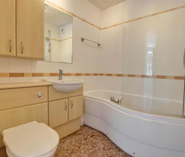 3 bedroom house to rent - Photo 1