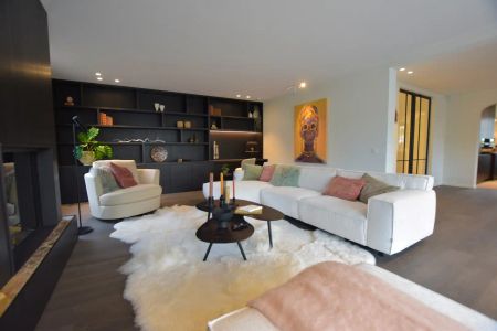 Prachtig gerenoveerde villa aan de rand van het Zoute - Photo 3