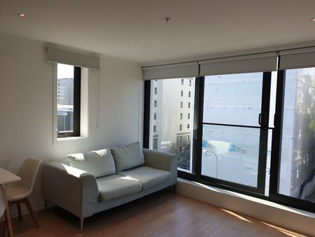 Best in the building - Photo 3