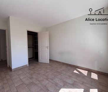 Location Appartement 2 pièces 50m² THONON LES BAINS 74200 - Photo 3