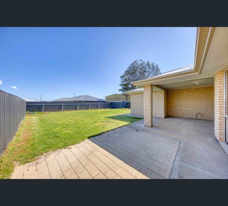 25 Hindmarsh Road, Murray Bridge, SA 5253 - Photo 5
