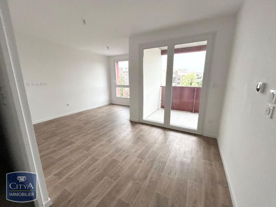 Location Appartement 2 pièces 40m² VALENCIENNES 59300 - Photo 1