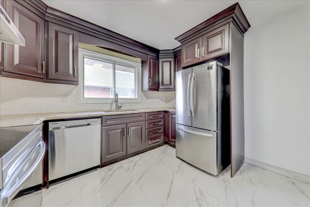 For Lease - 3 Annaree Drive Unit# Main, Toronto, Ontario - Photo 1