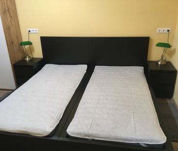 Bakáts Tér room in shared apartment - Fotó 6