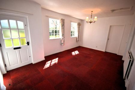 3 bedroom bungalow to rent - Photo 2