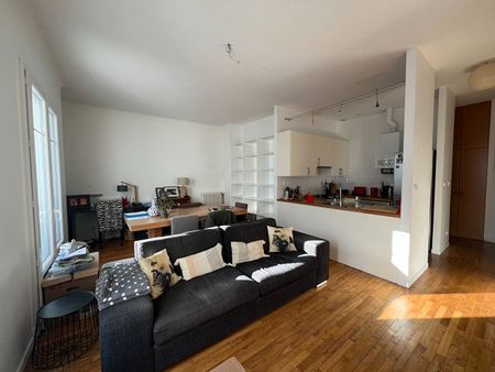 Location Appartement 3 pièces 64m² - Photo 2