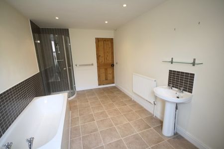 3 Bed - Stuart Street, Close To Dmu, Leicester - Photo 4