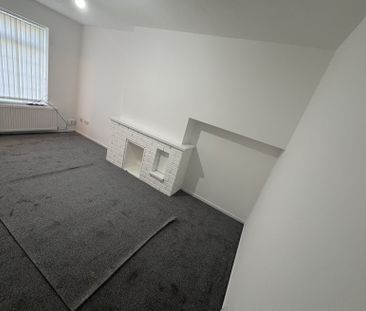 2 bedroom semi-detached house to rent - Photo 1