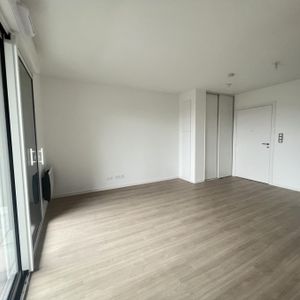 Location Appartement GEVEZE - Photo 2