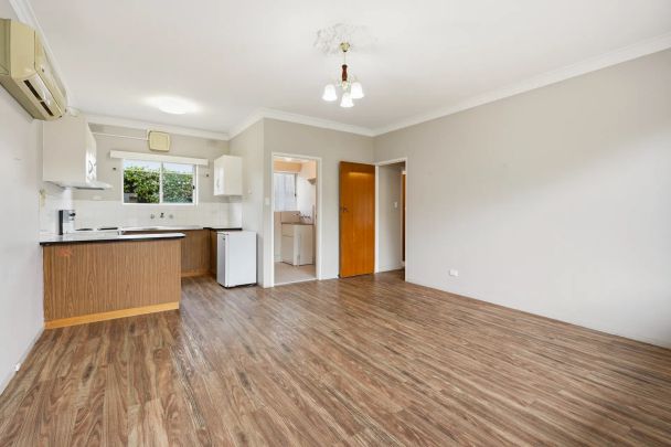 Modern & Spacious 2-Bedroom Unit in a Highly Convenient Location - Photo 1