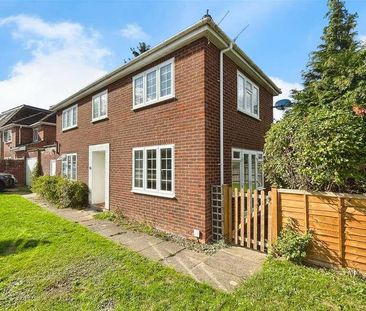 Manor Close, Bracknell, RG42 - Photo 5