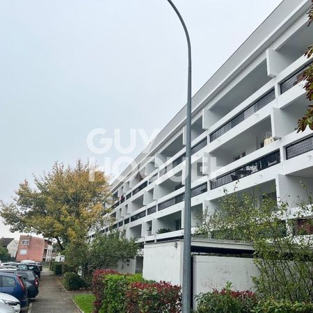 Location Appartement 3 pièces 62m² - Photo 3