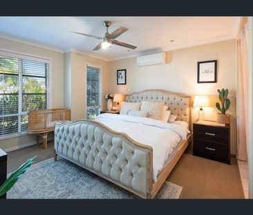 Stylish Family Home with Pool & Triple Garage in Crestwood Heights! - Photo 6