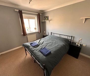 2 Bed Terraced House, Peckham Grove, SE15 - Photo 4