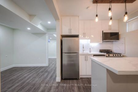 135 Jane Street #5 - Photo 5